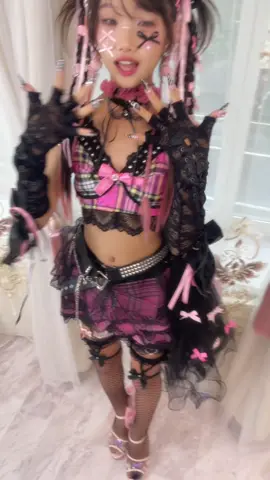 今日は、念願の @ガーリーエンジェル🎀GirlyAngel🎀 撮影に行ってきました💗🖤🥹 ほんとに夢すぎた🩷🩷 可愛すぎました✨🤍 素敵な体験をありがとうございました🥹🎀🎀 #おすすめ #おすすめにのりたい #みあき #ガーリーエンジェル #ガーリーエンジェルモデル 