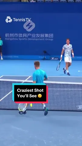 How does he do it? 🤣 #tennis #tennistv #atp 