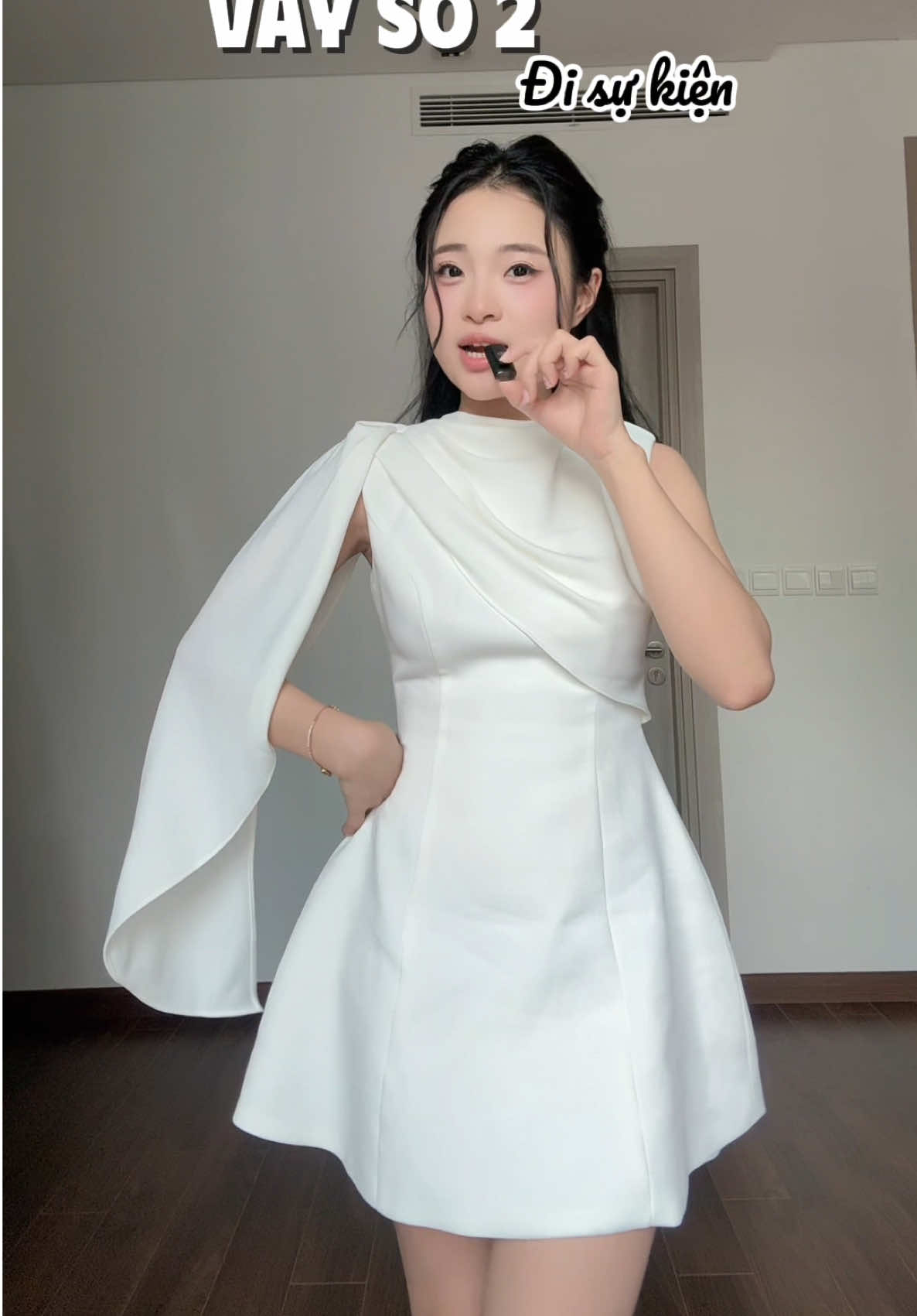 Trả lời @I'M CUTEEE🐶 váy xinh lém ý, tui rất tâm đắc ẻm nha các nàng uiii 😆😆  #mommycoca #vaydutiec #vayxinh 