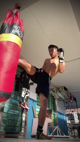 😷#foryoupage #muaythaioriginal #fypmalaysia🇲🇾#mixedmartialarts #kickboxing 