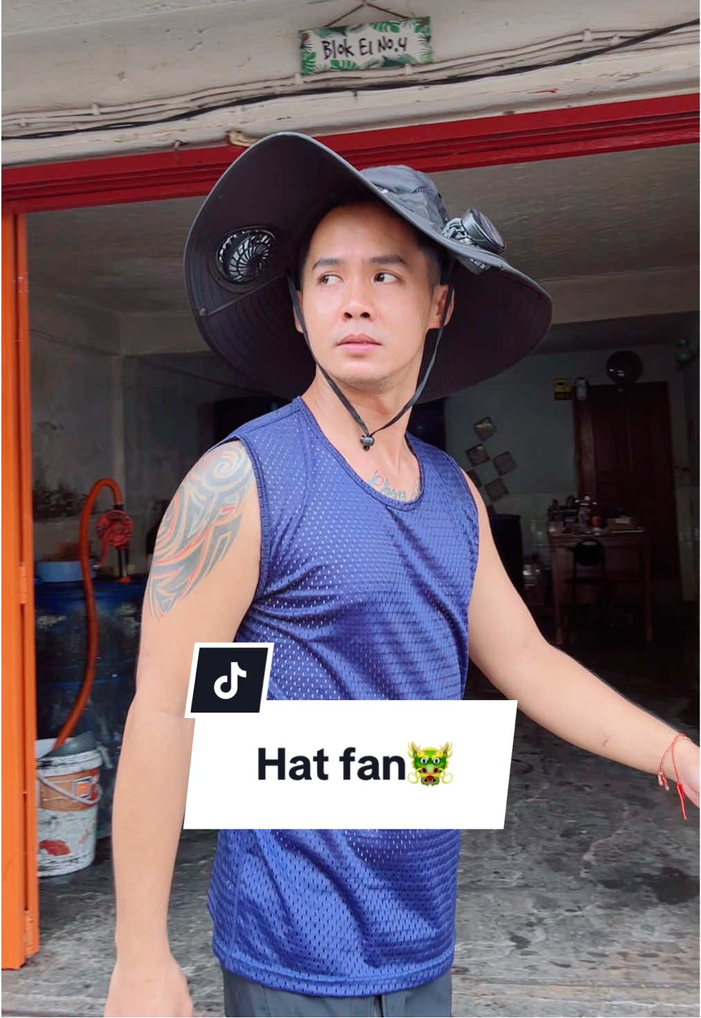 Baru tau ternyata ada topi kek gini.😅 #hatfan #topikipas #modalkontendoang #topiadakipas #topipancingoutdoor 