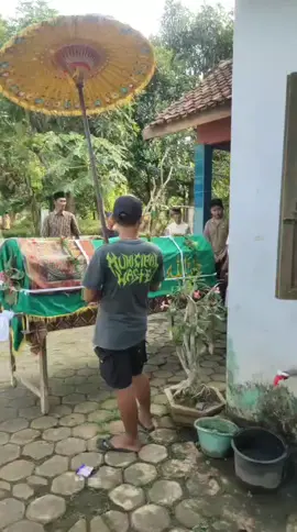 Inalillahi wa inalilahi Rojiun Selamat Jalan Ya Mas Ku Tersayang 😭🥴😥😥