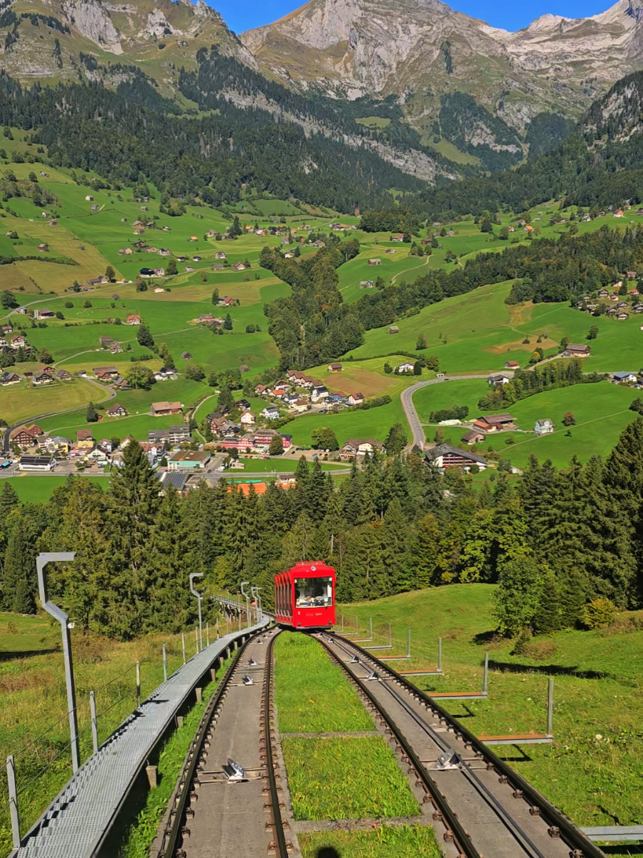 #السياحة_في_سويسرا🇨🇭 #زيورخ🇨🇭 #lauterbrunnen #lungernsee🇨🇭 