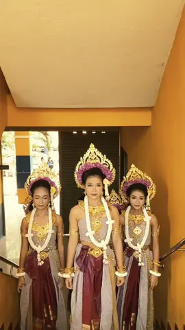 นำอัปสรา#งานเกษียณอายุราชการ #โรงเรียน #บางวัวบางปะกง #แต่งหน้า #เทรนวันนี้ 