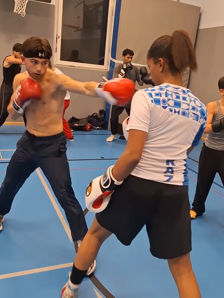 #boxing #boxingtraining #boxen #sparring #бокс 