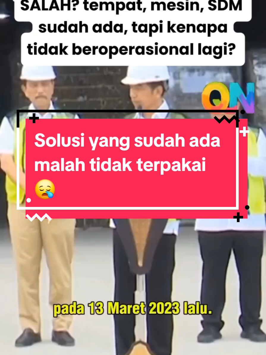 Siapa yang salah? sudah disediakan tempat, mesin, SDM malah tidak beroperasional, apa karena kepentingan? kalau sudah ada sistem kenapa mesti minta masyarakat yang urus, apalagi masyarakat tidak dibekali ilmu tentang pengolahan sampah! #sampah #banjir #bali #bencana 