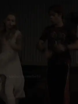 #FREYASKYE + #MALACHIBARTON figured i should post this before liamani trys to replace frey more….their so cute tg!i understand freyas a minor but lately they’ve been hinting so much “siblings” anymore they act in love and i know the point is their getting payed to act but they don’t seem like their acting.so that’s my opinion pls don’t comment or dm me getting upset!@Malachi Barton @Freya Skye #fralachi #foryou #trendingaudio 