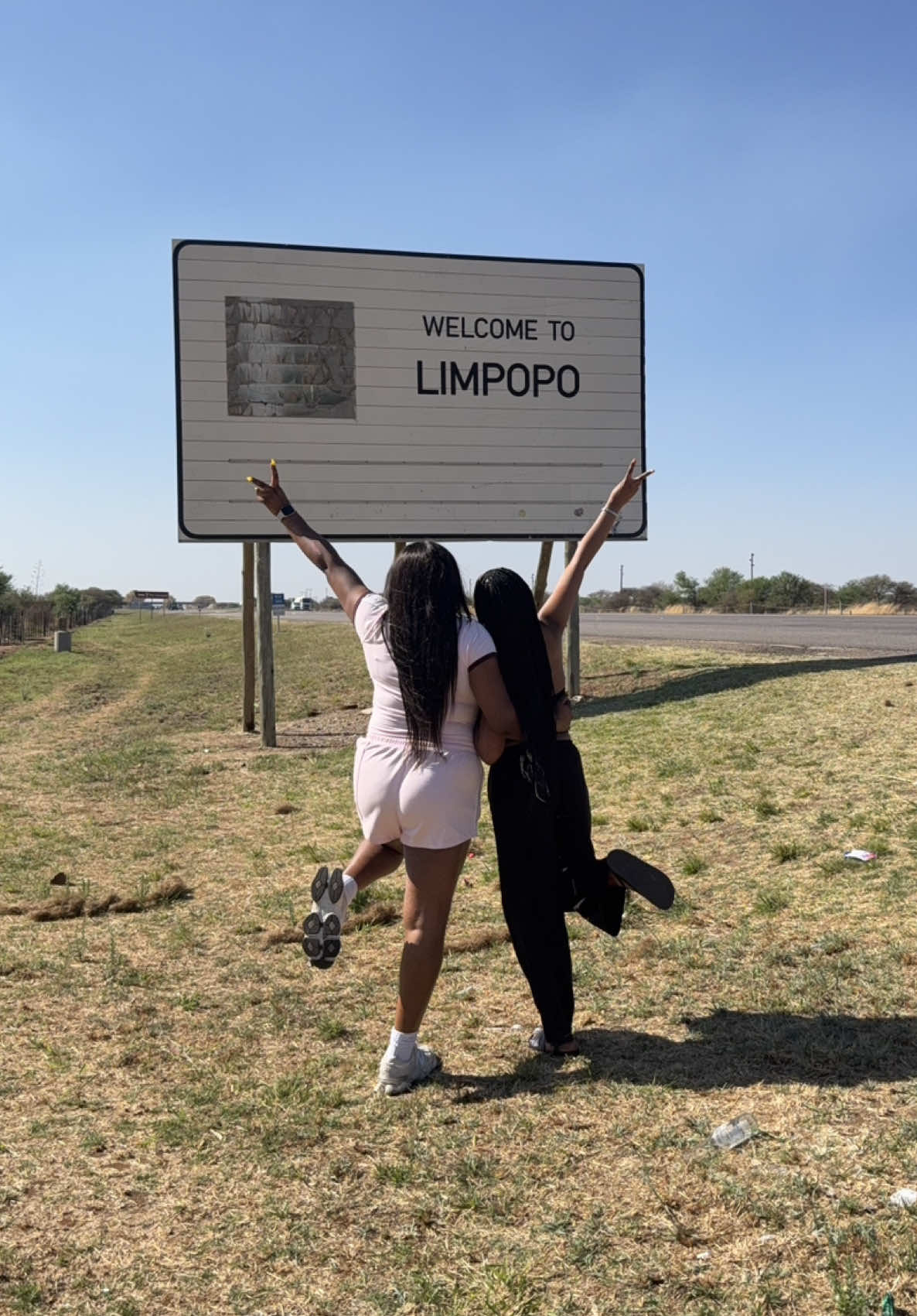 Travel with us to @Clifftop Lodge for a 2 night stay ☀️👙🐾🐘.  A little over 3 hours drive from Johannesburg, we discovered this hidden gem in Vaalwater. 🌳⛰️ @love beam & I have been friends since varsity, this was our first road trip together, I first I think YOU & your bestie should EXPERIENCE.✨🦋💕 #gracemondlana #clifftopexclusivesafarihideaway #traveltiktok #roadtrip #friendshipgoals 