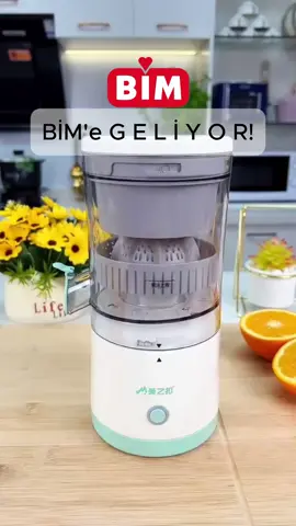Eylül sonu Bim marketlere elektrikli mini meyve sıkacağı geliyor ben bayıldım vallahi🌺 Siz almayı düşünüyor musunuz?  #indirim #bim #aktüelürünler #trendürünler #fırsat 