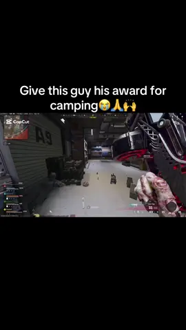 Behind the door is diabolical😂🙌🥀 #fyp #foryoupage #codwarzone #callofduty #capcut_edit 