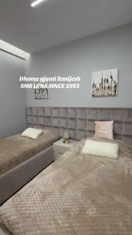 #BrilhaSemMedoEstácio #interiordesignshqip #sallonimobilevebajramluka⚜️ #instahome #32vite #mobiliereshqip #newcollections #BrilhaSemMedoEstácio #mobilieremeoporosi #nikel #foryoupage #homedesign 
