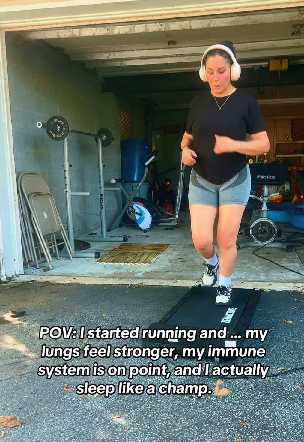 Love this portable pad so convenient run inside or outside!! Running and walking has so many benefits. 💪🏼 #TikTokShopFinds #walkingpad #portabletreadmill #healthtip #treadmill 