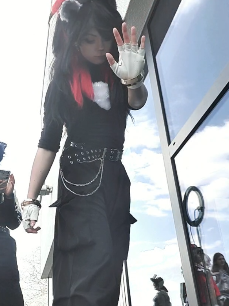 🖤𝓢𝓱𝓪𝓭𝓸𝔀 ❤️ #sonic #soniccosplay #shadowthehedgehog #shadowthehedgehogcosplay #sweetsecretcos 