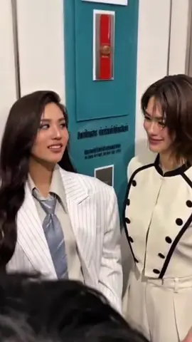 Something's really up bonnieee, so shy so shy  ‪EMIBONNIE FATE OF BEAUTY‬ ‪#DestinyClinicxEmiBonnie #emibonnie #beonnnie #emiamily #fyp‬ ‪ct:‬ waratima25