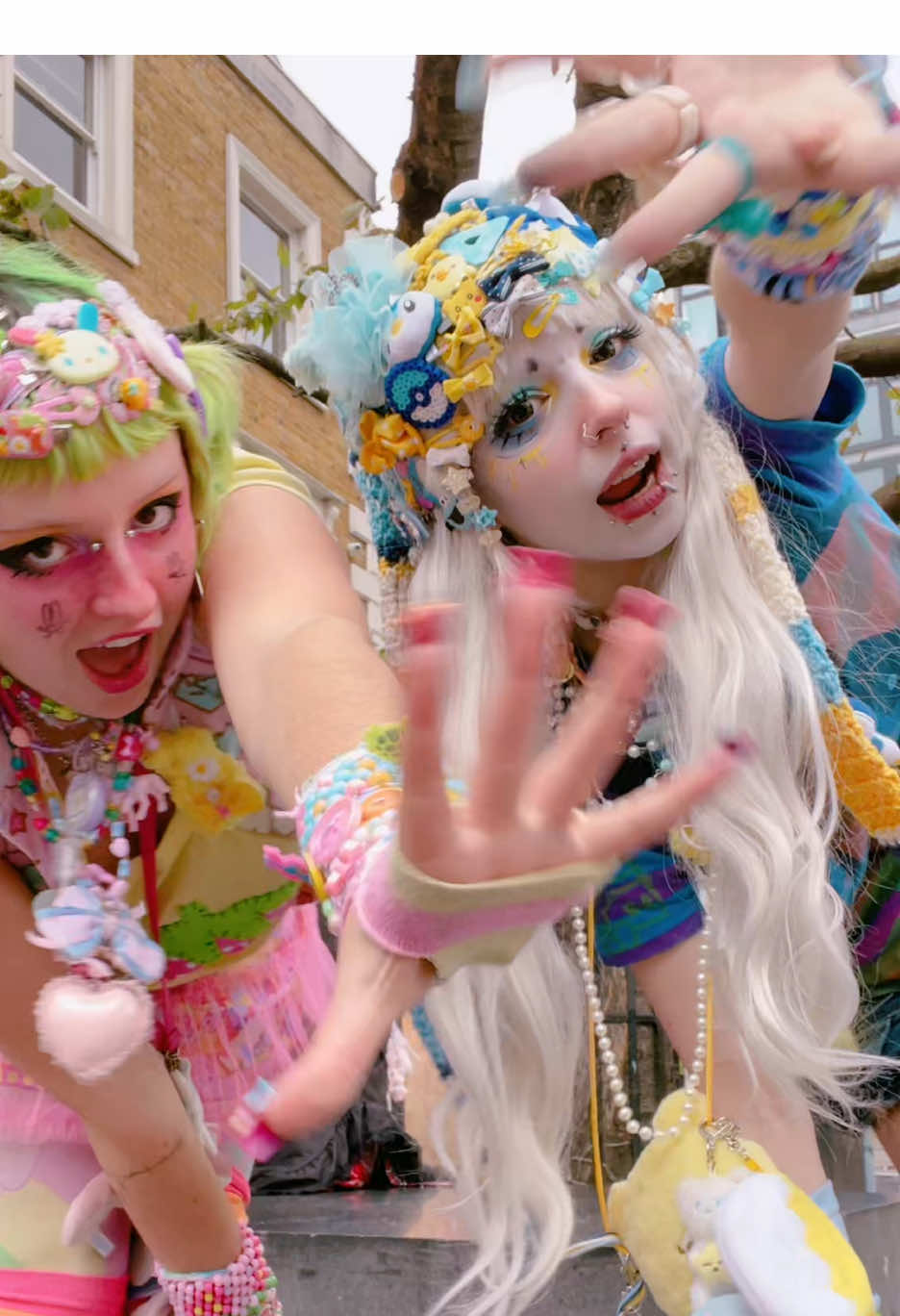 decora outfits with @💗🥩Minty🥩💗 💙💛💚🩷 #fitcheck  #decorakei #decorafashion #harajukufashion #kawaiifashion 