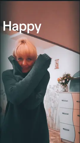 Так!я щаслива!#creatorsearchinsights #happy #babusya  #woman #ukraine 