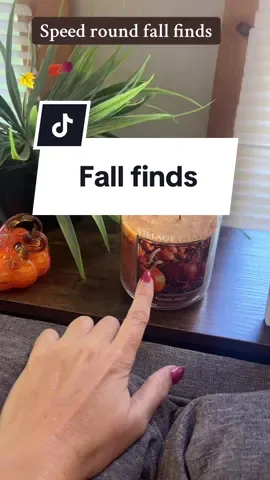 #falldecor #fallblanket #fallcandles