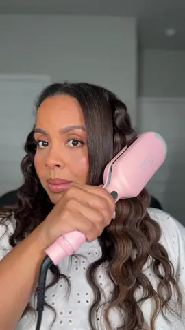 Replying to @madelu32 Estoy obsesionada con estas herramientas de @TYMO BEAUTY US #tymobeauty #CurlsTYMO #SuperBrandDay #TYMOSBD #ondasdesirena 