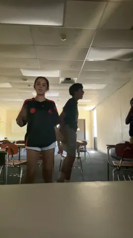 @whotf_nico0 @urlocalweriddddooo #fypシ #dance #viral 
