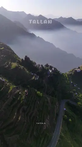 #طلان جبل يحكي معنى العظمة #اكسبلورexplore #drone #tallan #السعودية 