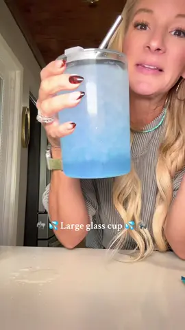 The perfect glass cup with lid and straw! 33 ounces #GlassCup #glasscupswithstraw #tiktokshopdealsforyoudays #tiktokshoprestock 