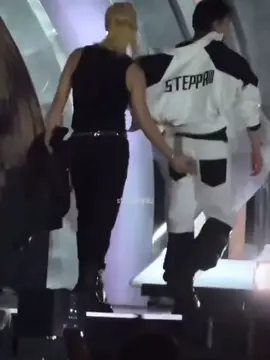 OMG HYUNLIX #fyp #viral #hyunjin #felix #straykids 