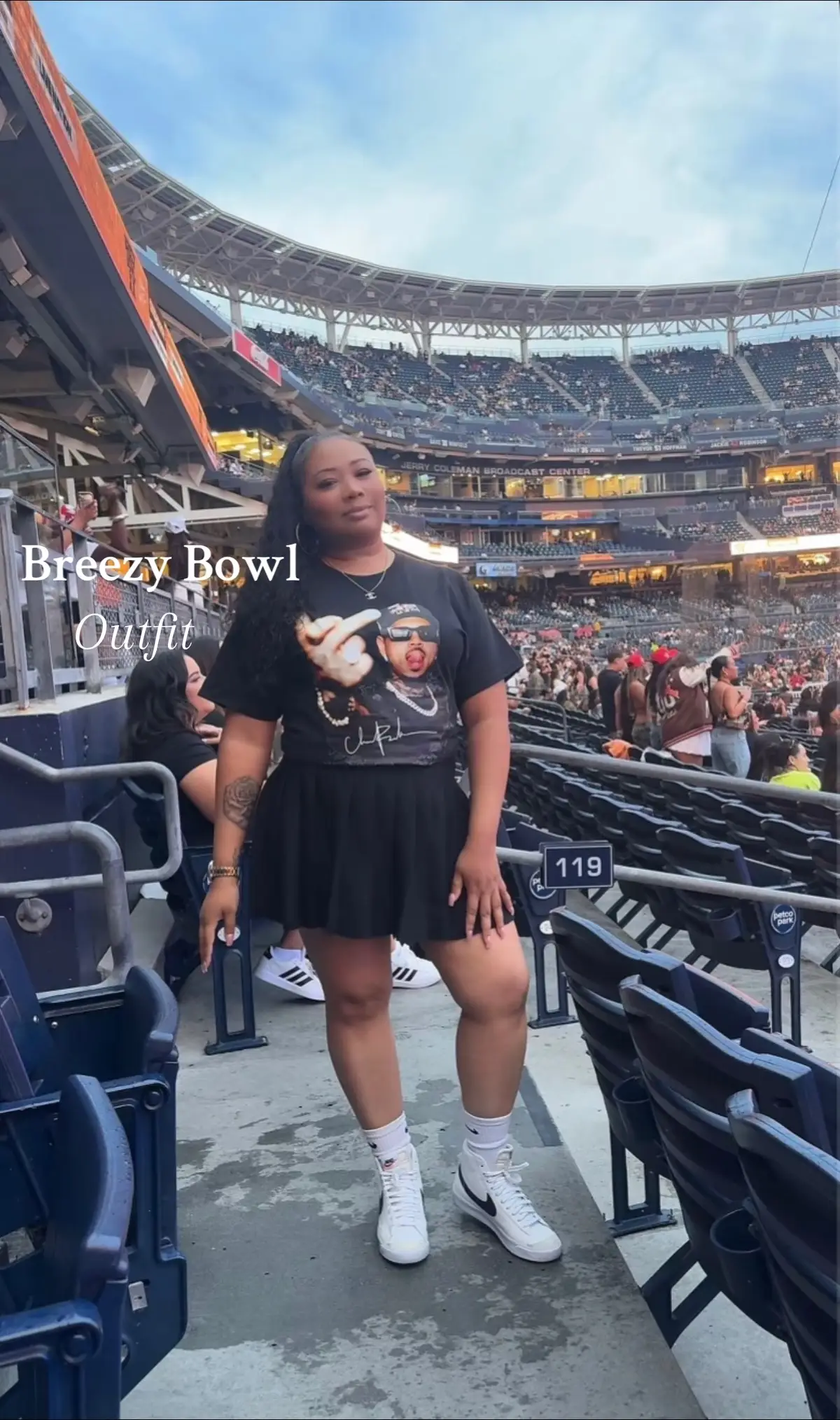 #breezybowl #concertoutfit #outfitideas #preppyoutfit 