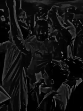 يمته الوجع وتموت ريلي💔🥺#ستوريات #اغاني_عراقيه #تصميم_فيديوهات🎶🎤🎬 #دعمكم_ورفعولي_فديو #اكسبلو 
