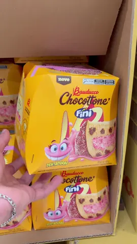 Provei o novo Chocottone da Bauducco com a Fini #panettone #bauducco #fini #provando 