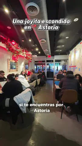 Rico es pasar una tarde en Tozton 😌✨ comer rico, buena platica, cócteles y tu ser querido 🥰✨ 📍42-13 Broadway, Astoria Queens  #astoria #queens #venezuelanfood #peruvianfood 