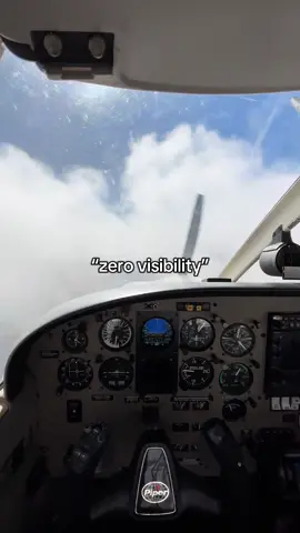 Visa-ability 😌 #foryou #pilotsoftiktok #pilotlife #flightinstructor #visibility 