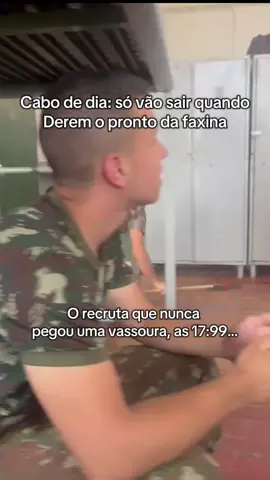Quem nunca né… KKKKKKKKK  #meme #recruta #foryoupage #fyyy #vaiprofyinferno👺🔪 