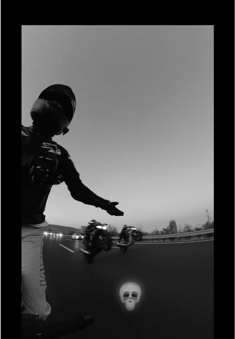 #flypシ #keşfetbeniöneçıkar #keşfet #motor #motovlog 