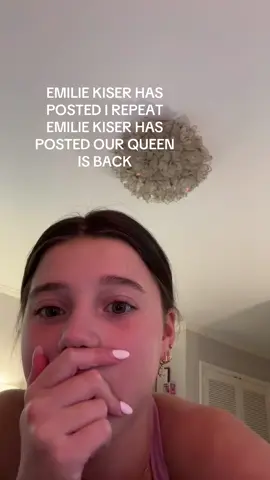 I’m am so happy she’s back I missed her sm #fyp #emilekiser #trigg🕊️#jesuslovesyou #viral 