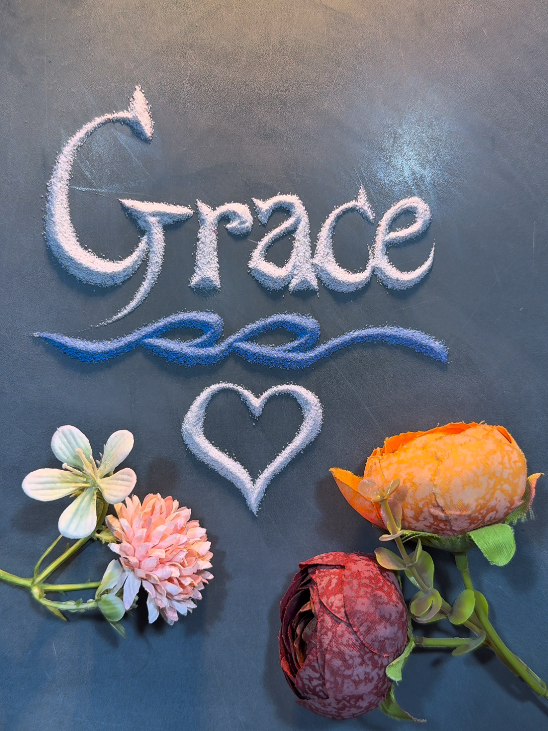 Replying to @kelseyrenee512 Wishing Her a Happy Birthday 🎈🎂.  it's a Gift from my side. Stay Blessed 🙏  #Grace #name #sandart #sandwriting #support 