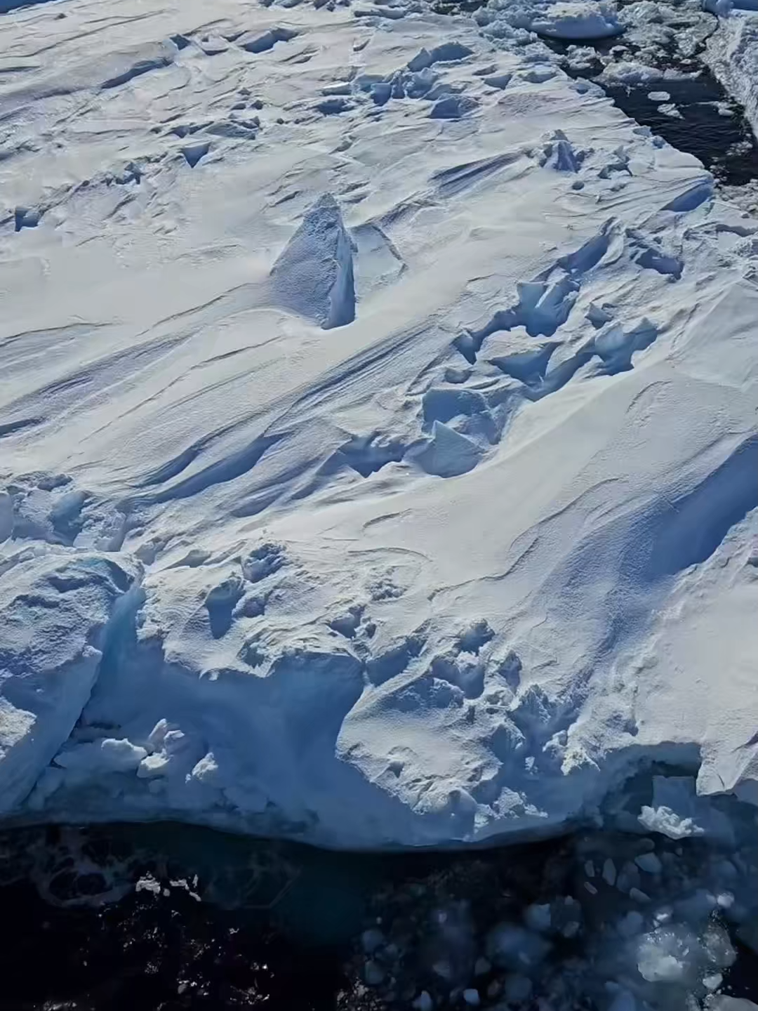 5 Secret and Breathtaking Wonders in Iceland’s Ice Kingdom – Discover in 60 Seconds #fyp #exploretheworld #iceland #northernlights
