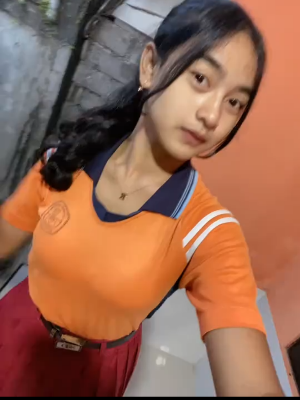 Kemarin pas pelajaran olahraga 😉 #MasihSD #CilSD #SDCantik #BocilCantik #SDTobrut 