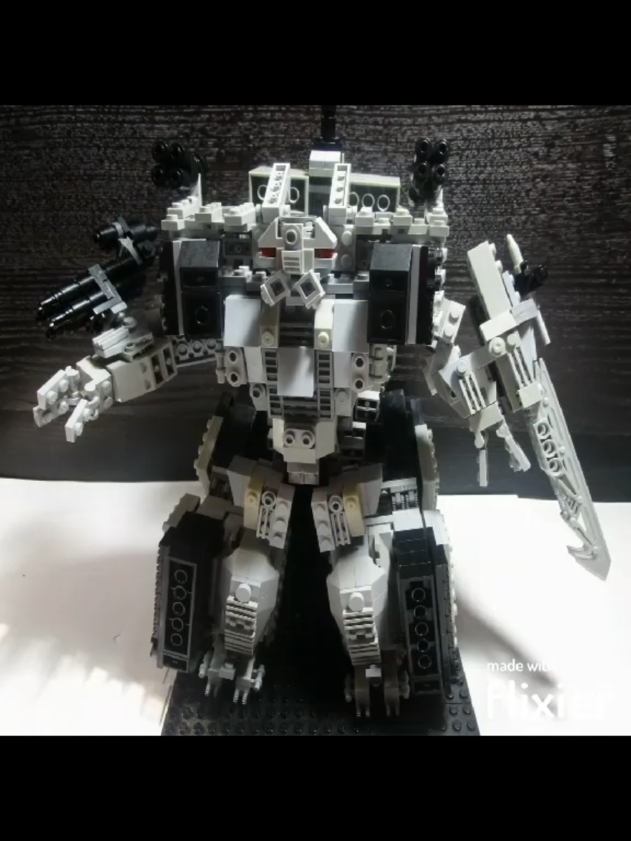 #lego #legotransformers #transformers2007 #autobots #decepticons 