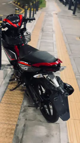 hati hati zaman sekrg laki batak moto pp 😆