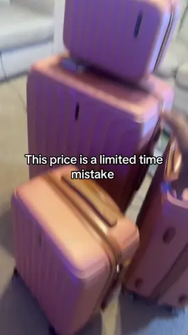 Travel luggage 