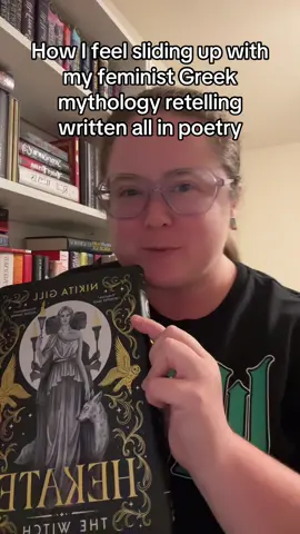 Just LOOK at her 😍😍 Hekate by @nktgill out NOW!! thank you @the NOVL and @Storygram Tours #booktokfyp #thepagesage #greekmythology #greekmythologyretelling #bookrecs📚 