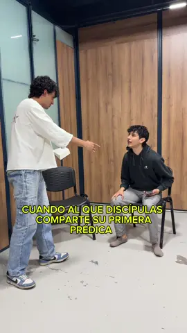 Discipular es un proceso maravilloso. No solo porque enseñas, sino porque llega el momento en que ves a quienes acompañas comenzar a compartir, con otros, lo que ellos mismos han aprendido en la Palabra de Dios. Ese fruto es una de las mayores alegrías del discipulado. 🌱📖 #Discipulado #Biblia #Fe #Enseñanza #CrecimientoEspiritual   