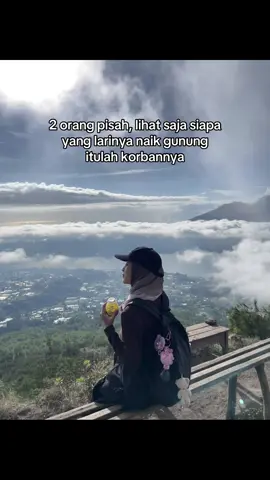 tapi dia ke merbabu, selisih 10 hari samaku, jadi siapa korbannya ni🤓 #xybca #pendakigunung #batur 