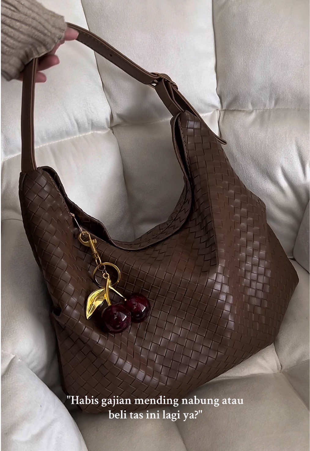 #taswanita #slingbag #shoulderbag #shoulderbagwanita #taselegant 