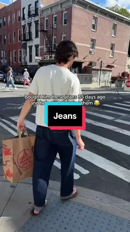 He loves his new GAP jeans ‼️ 21% off rn too  #jeans #baggyjeans #mensjeans #bluejeans #GAP 