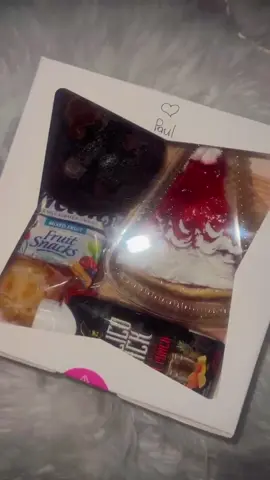 Happy customer ☺️ #cakesale #cakes #sweettooth #fypjamaica🇯🇲 #mandevillejamaica 