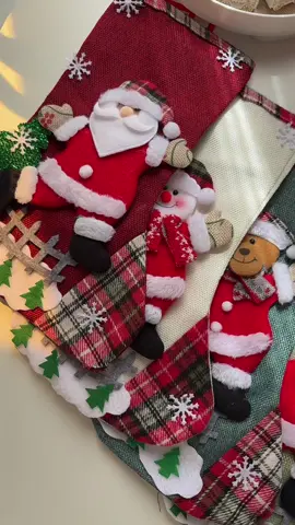 Replying to @Fashion Super Sale Ganda pang decor sis Ang mura lang!! #christmasdecor#homedecorforchristmas#santasockchristmascoundtdown