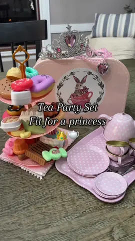 This tea party set would make the perfect gift! #teaparty #teapartyset #girlgift #teaset #christmas2025 