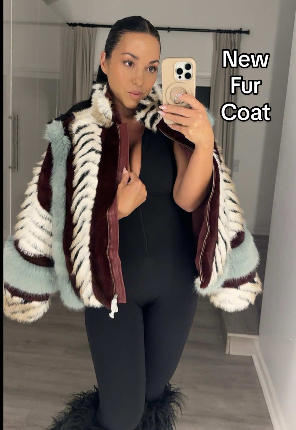 What the faux! Lol I’m sorry in advance besties 🤭 but look what I found for you… 