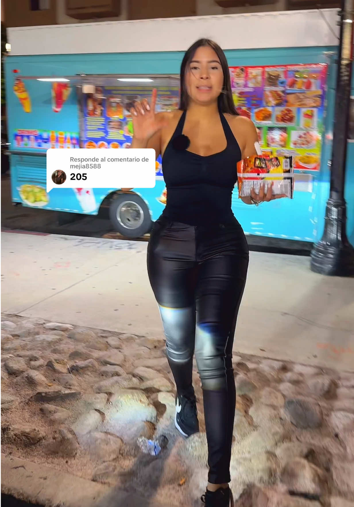 Respuesta a @mejia8588 La Large la recomiendo desde las 180 libras máximo 205 libras, si unas Xl en tu ropa pide la faja en Large😍#fajas #fajascolombianas #fajaspostparto #fajasreductoras #shapewear 